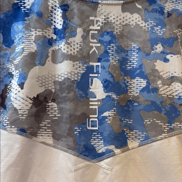 HUK Performance Fishing Blue Camo Crew Shirt, Men’s Size XXL, Preowned - Picture 8 of 14